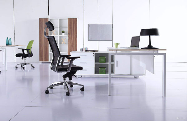 辦公家具磕碰了怎么辦？